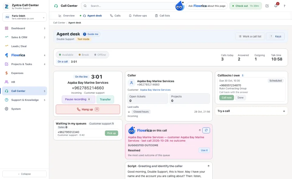An agent on a call, with the caller's card and Flowrica on this call
